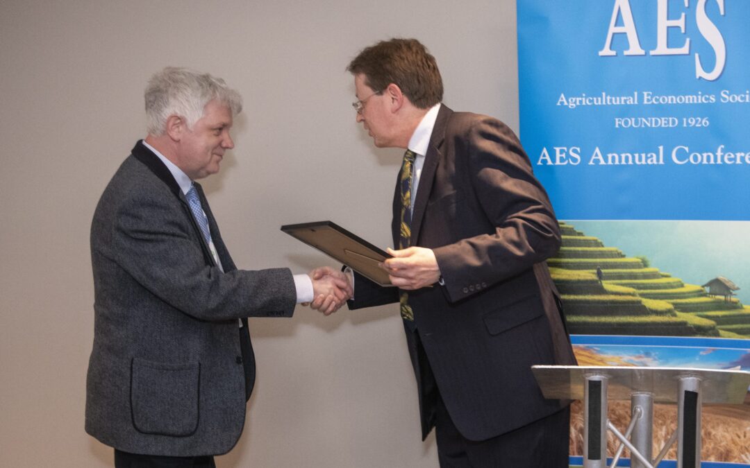 Fertő Imre elnyerte az Agricultural Economics Society életműdíját